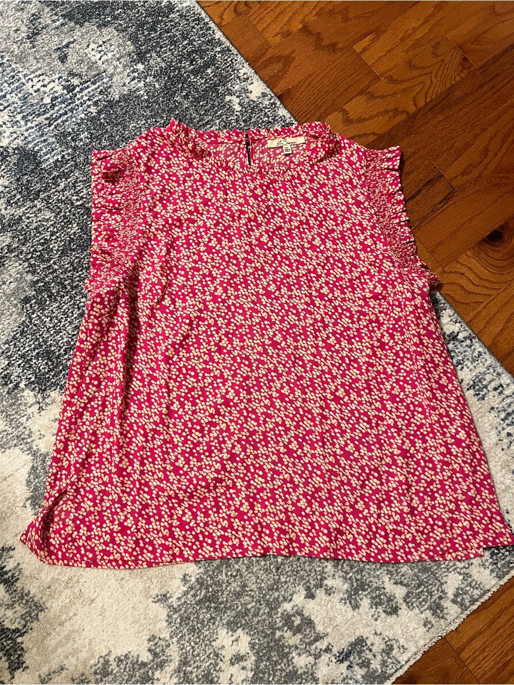 Sleeveless Pink Ditsy Floral Shell Top